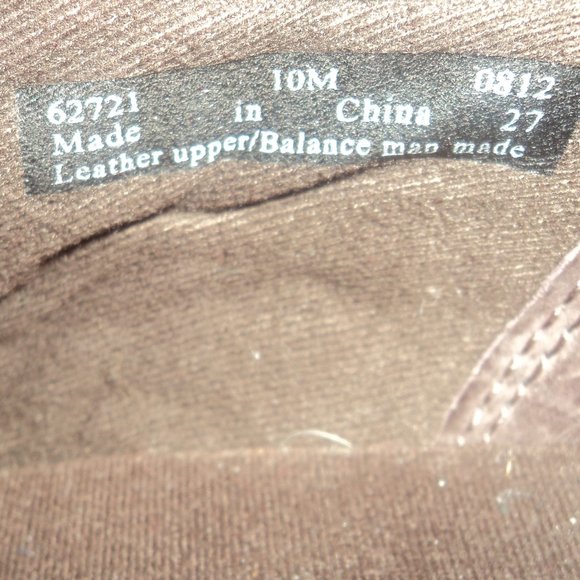 Clark's Womens Size 10M Brown Leather Shoes Slip On - Picture 11 of 11